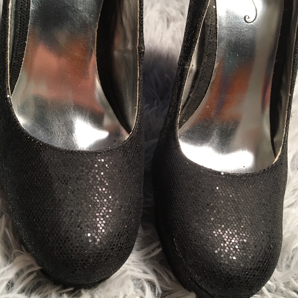 Tallulah Blu Black Sparkle Heel Women’s Size 5.5